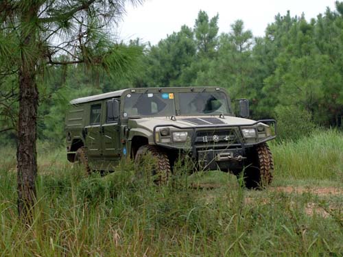 SUV汽車網(wǎng)車型簡介：東風猛士